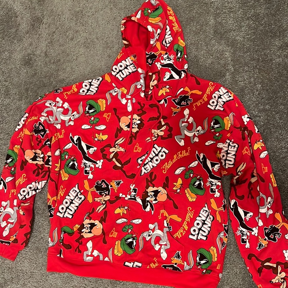 red looney tunes hoodie